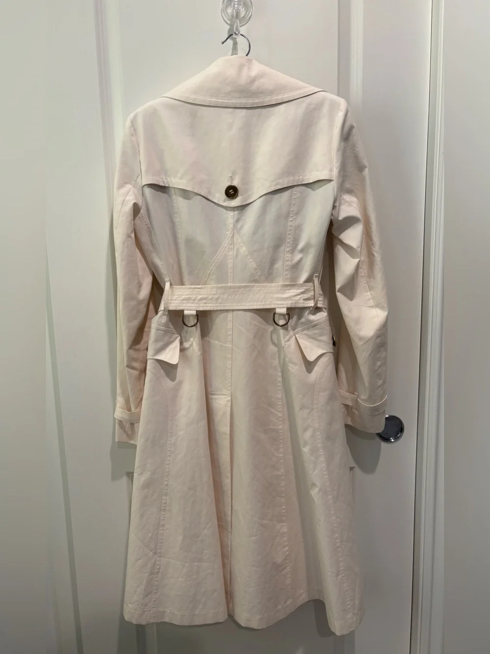 Burberry Off-White Double-Breasted Belted Trench Coat - Picture 2 of 8